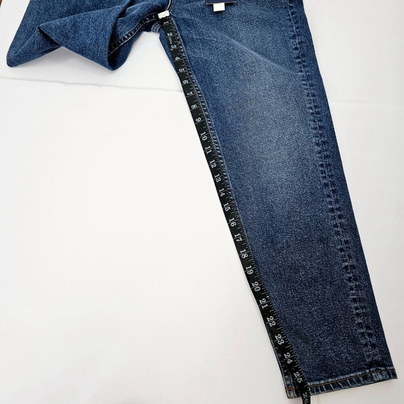 Vigoss Friday Women's High Rise Tapered Boyfriend Medium Wash Jeans Size 26 NWT - Picture 15 of 15